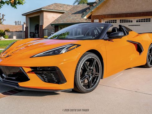 Used 2023 Chevrolet Corvette Stingray Preferred Conv w/ Z51 Performance Package RWD image 13