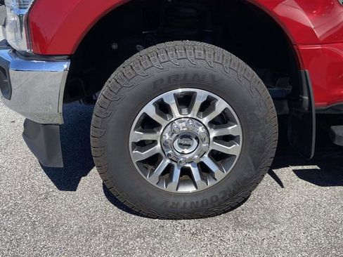 Used 2021 Ford F250 Lariat w/ FX4 Off-Road Package AWD/4WD image 4
