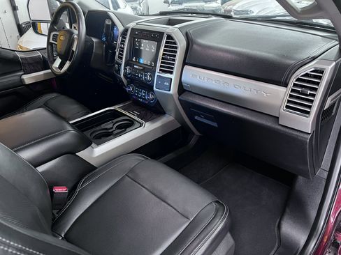 Used 2017 Ford F250 Lariat w/ Lariat Ultimate Package image 15