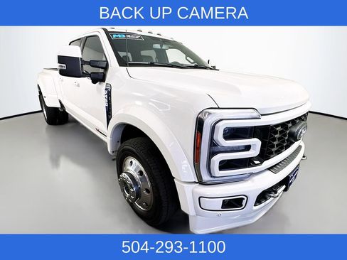 Used 2023 Ford F450 Platinum w/ FX4 Off-Road Package AWD/4WD image 4