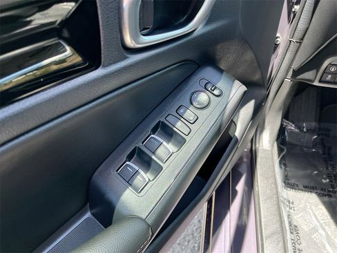 Used 2023 Honda Civic EX-L image 17