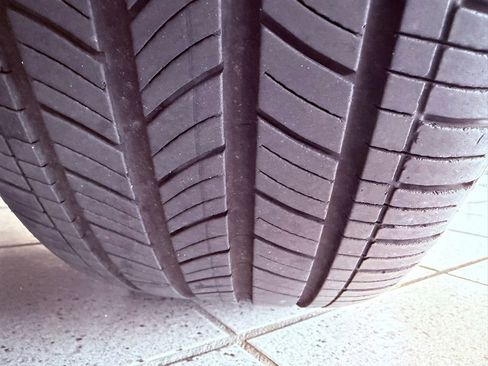 Certified 2024 Lexus ES 350 w/ Premium Package image 16