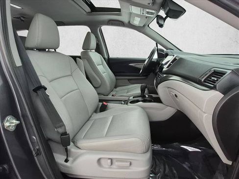 Used 2017 Honda Pilot EX-L image 25