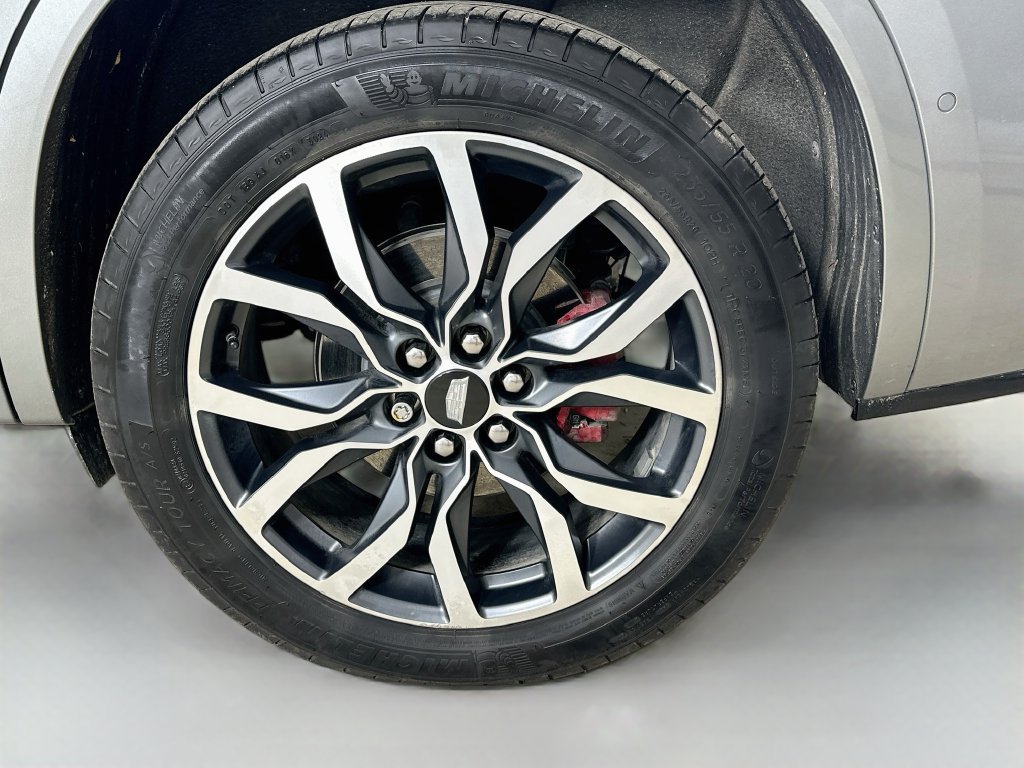Used 2025 Cadillac XT6 Sport w/ Technology Package AWD/4WD image 40