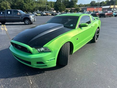 Used 2013 Ford Mustang GT Premium w/ Electronics Pkg RWD image 3