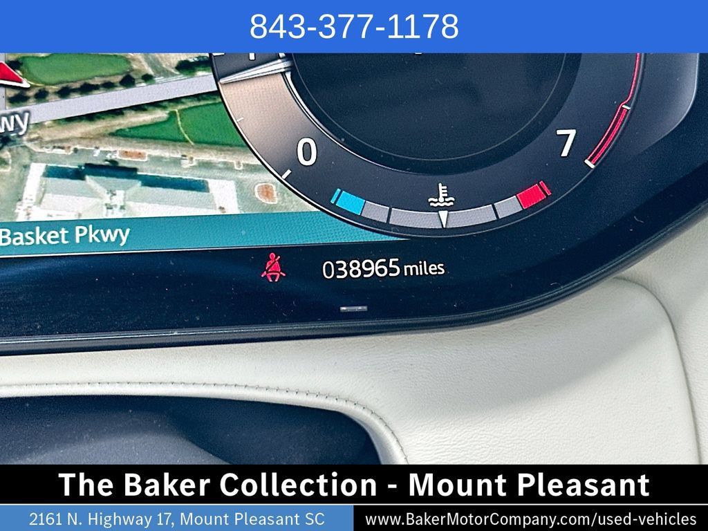 Used 2023 Land Rover Range Rover SE AWD/4WD image 12
