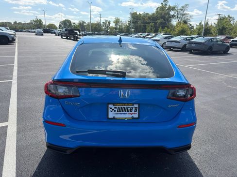 Used 2024 Honda Civic Sport image 5