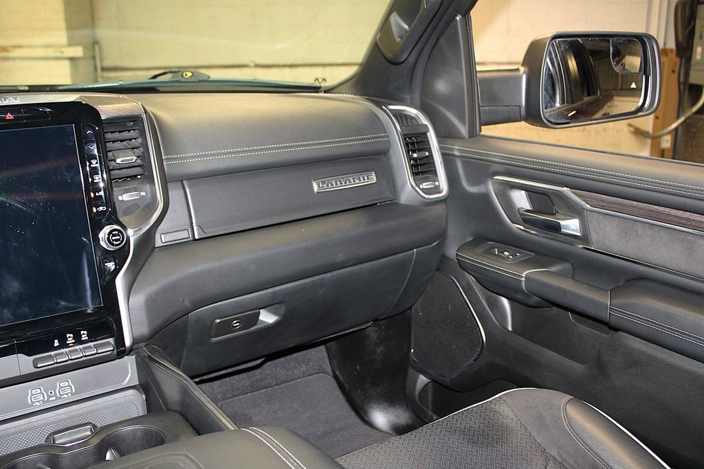 Certified 2026 RAM 1500 Laramie AWD/4WD image 35