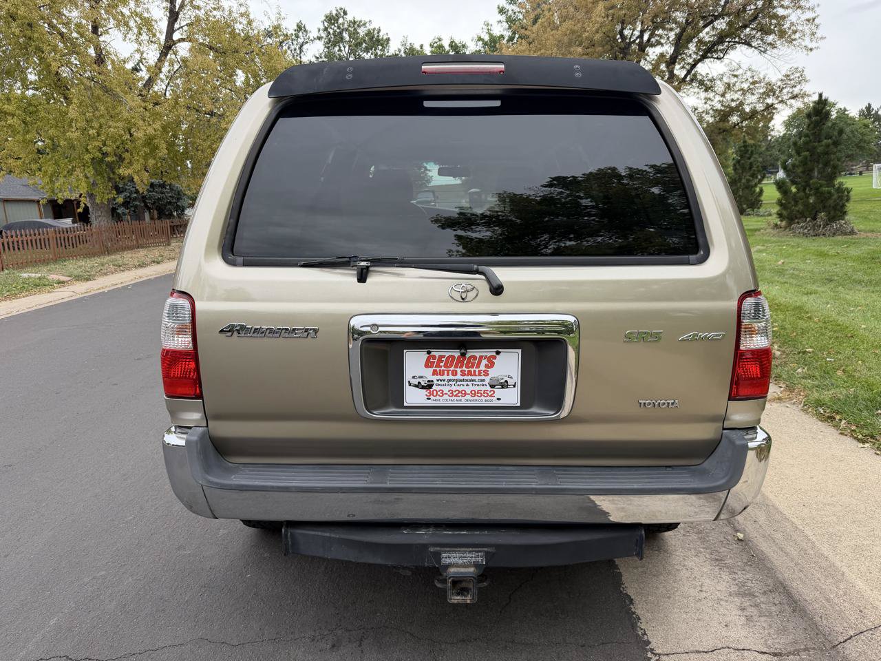 Used 2001 Toyota 4Runner SR5 AWD/4WD image 4