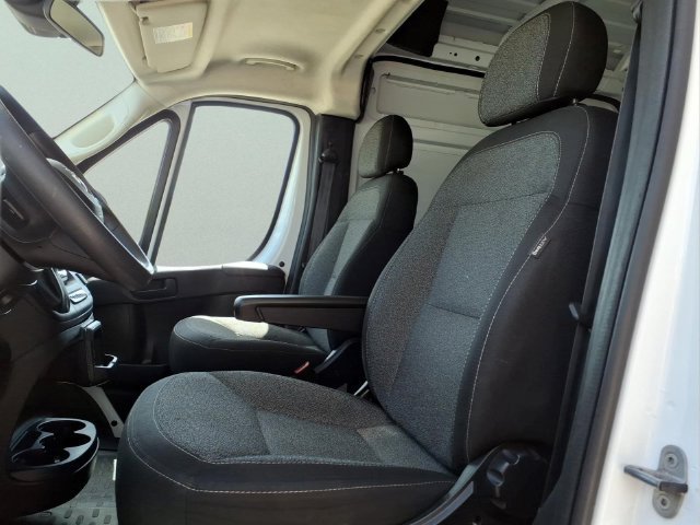 Used 2023 RAM ProMaster 2500 FWD image 12