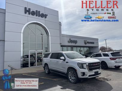 Used 2022 GMC Yukon XL SLT w/ SLT Luxury Package