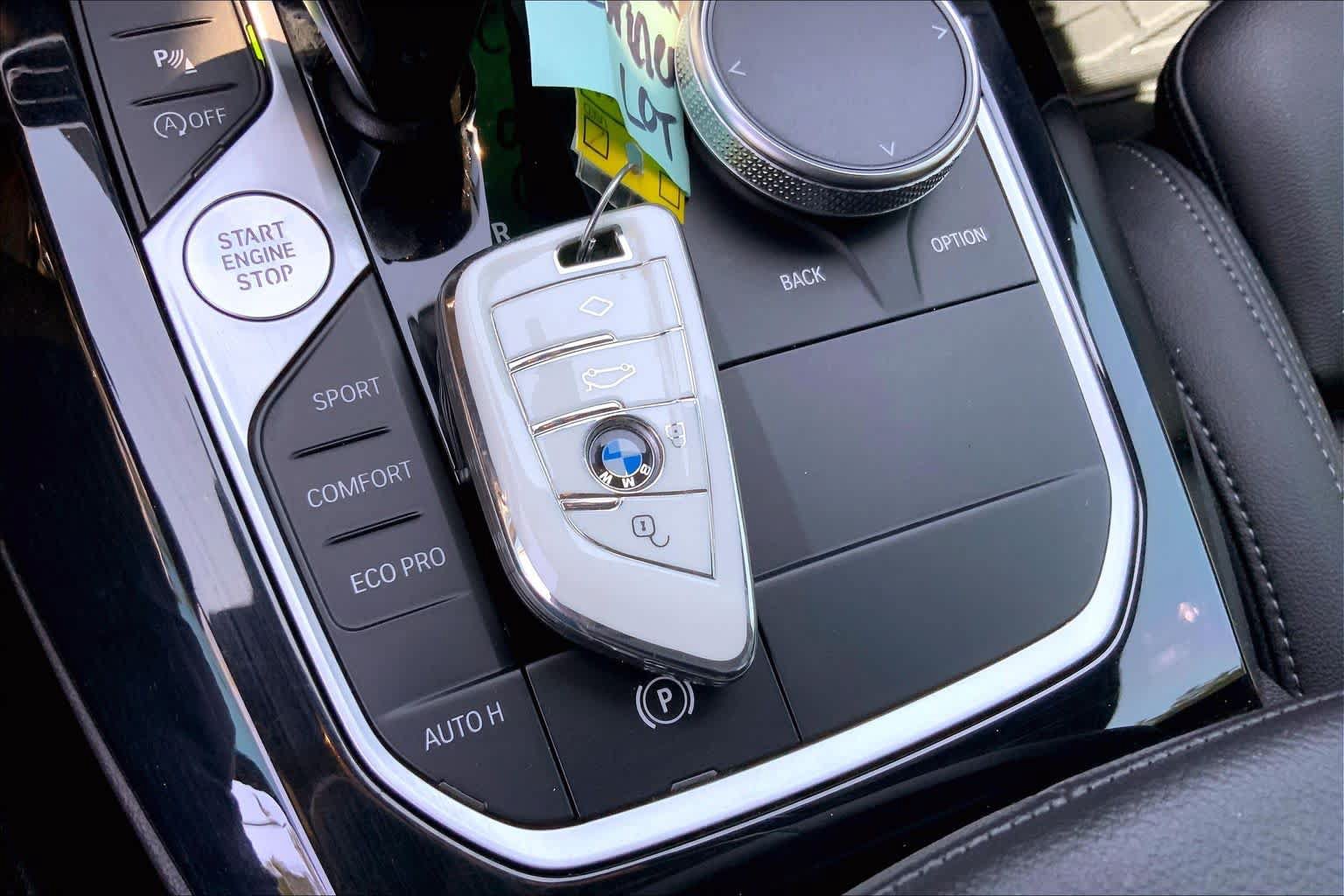 Used 2023 BMW X3 sDrive30i w/ Convenience Package RWD image 14