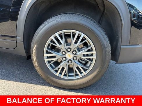 Used 2026 Chevrolet Traverse LT FWD image 10