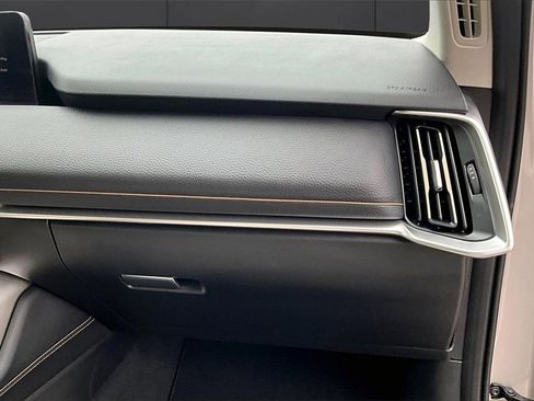 Certified 2025 MAZDA CX-90 3.3 Turbo w/ Preferred Package image 12