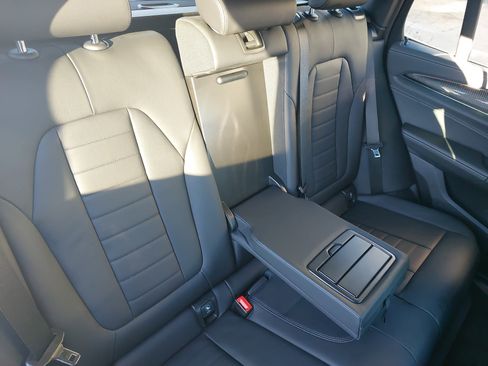 Used 2023 BMW X3 M40i image 11