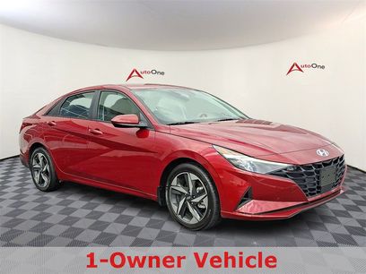 Used 2023 Hyundai Elantra SEL w/ Convenience Package