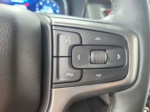 Used 2023 Chevrolet Suburban Premier RWD image 25