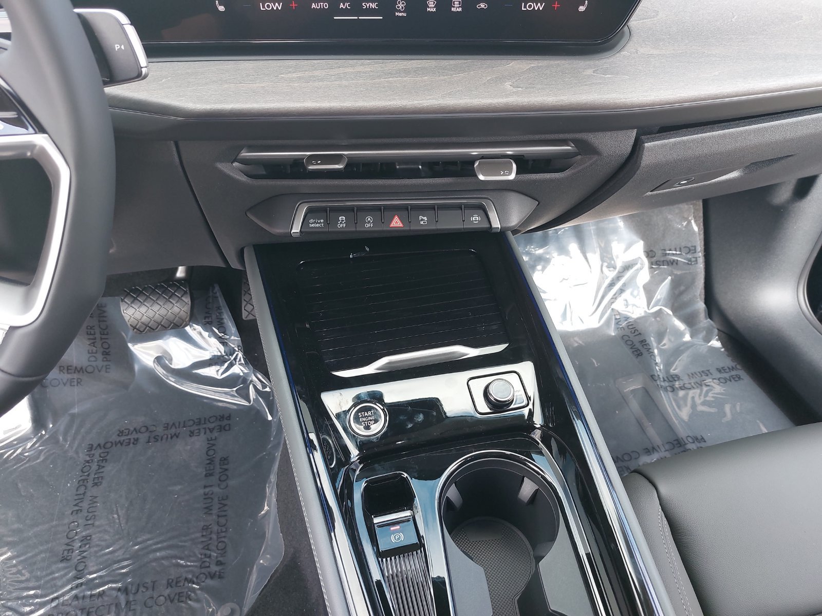 New 2026 Audi Q3 quattro 2.0T AWD/4WD image 22
