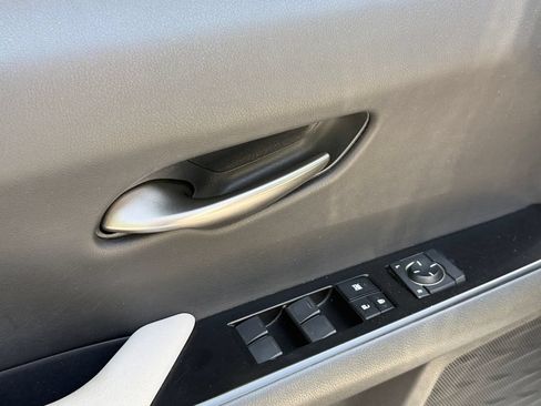 Used 2020 Lexus UX 200 w/ Accessory Package 2 FWD image 22