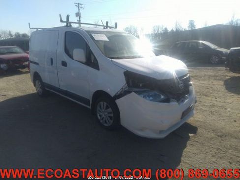Used 2019 Nissan NV200 SV image 1