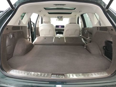 Used 2022 Genesis GV80 2.5T w/ Advanced Package 02 image 32