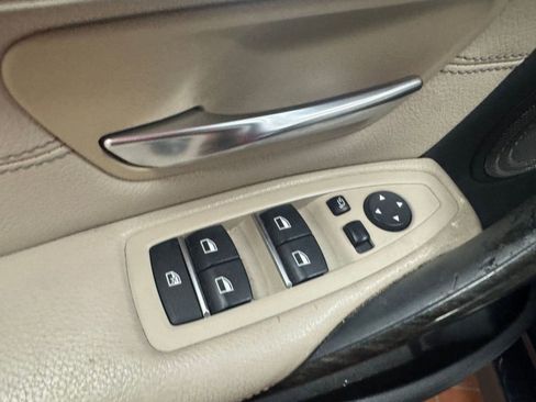 Used 2016 BMW 328i Sedan image 13