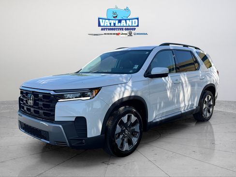 New 2026 Honda Pilot Touring image 1