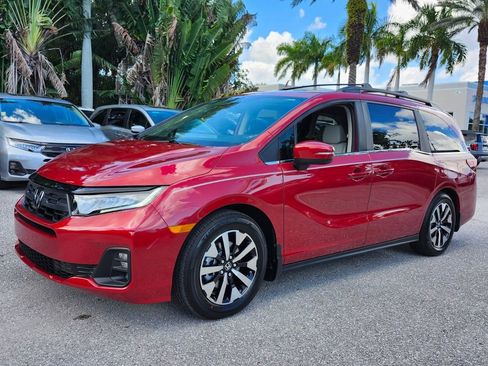 New 2026 Honda Odyssey EX-L image 3
