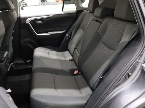 Used 2022 Toyota RAV4 XLE image 11