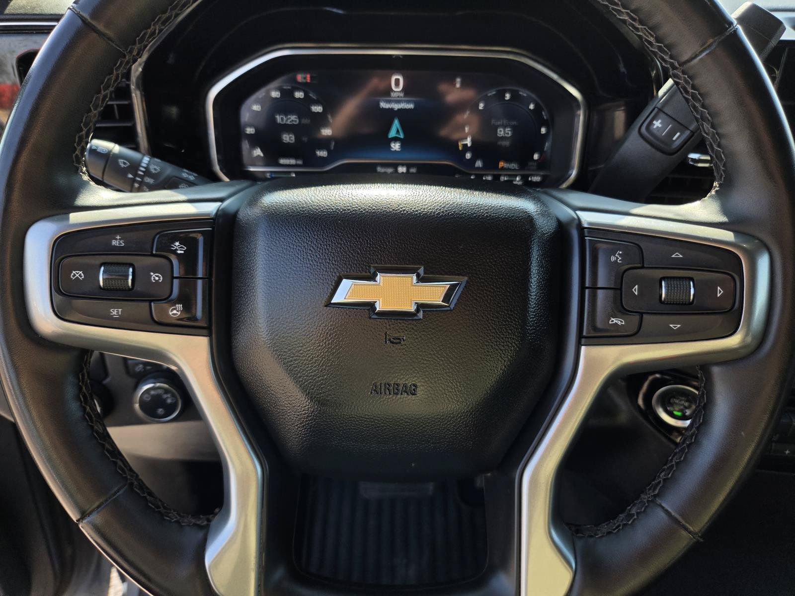 Used 2025 Chevrolet Silverado 1500 LT RWD image 18