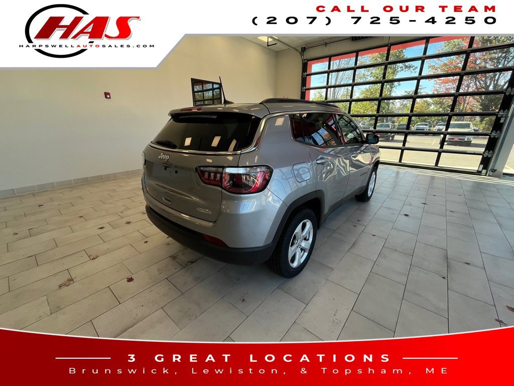 Used 2020 Jeep Compass Latitude w/ Popular Equipment Group AWD/4WD image 6