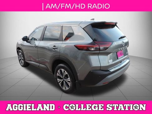 Certified 2023 Nissan Rogue SV image 6