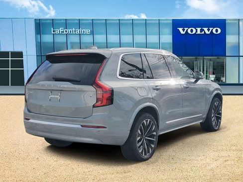 New 2026 Volvo XC90 T8 Ultra w/ Protection Package Premier AWD/4WD image 4