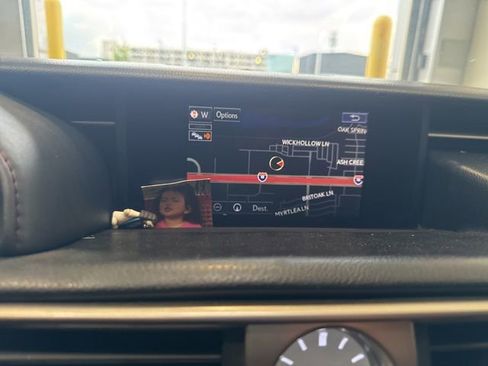 Used 2016 Lexus IS 200t RWD image 15