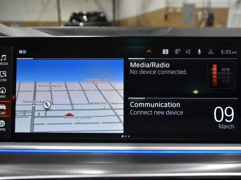 Used 2023 BMW X5 xDrive40i w/ M Sport Package image 28