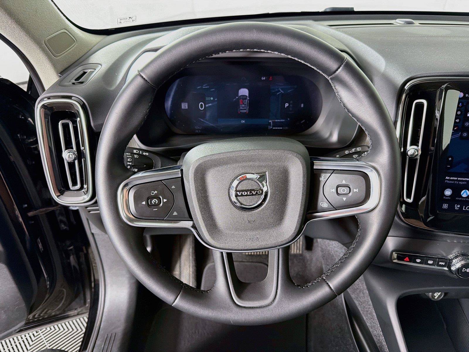 Used 2026 Volvo XC40 B5 Plus AWD/4WD image 3