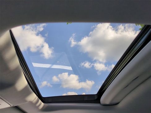 Certified 2018 Acura MDX FWD w/ Technology Package image 20