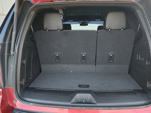 Used 2023 Chevrolet Tahoe LT w/ Luxury Package image 16