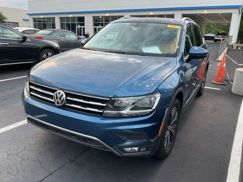 Used 2018 Volkswagen Tiguan SEL FWD image 9