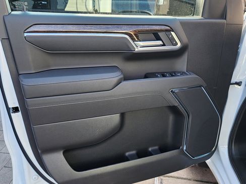 New 2026 GMC Sierra 1500 Elevation image 14