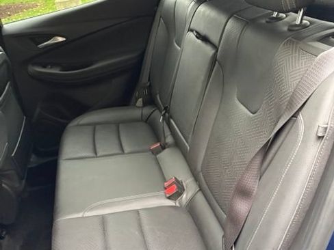 Used 2020 Buick Encore GX Essence FWD image 9