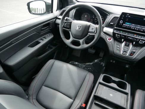 New 2026 Honda Odyssey Sport-L image 9