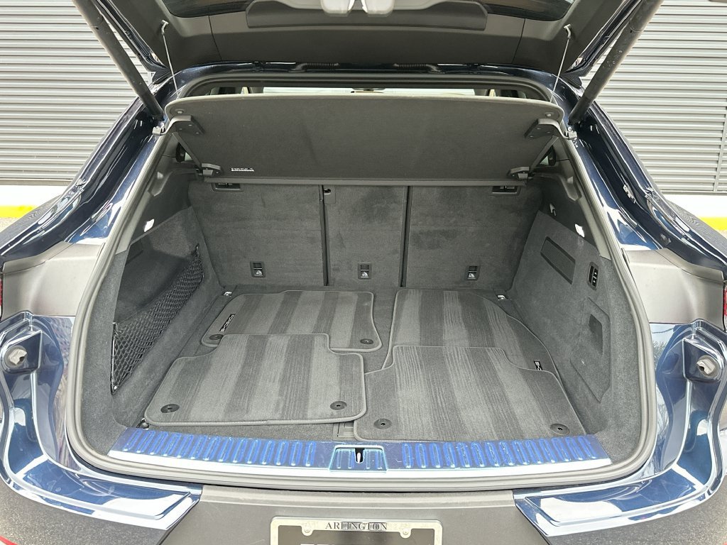Certified 2026 Porsche Cayenne Coupe AWD/4WD image 32