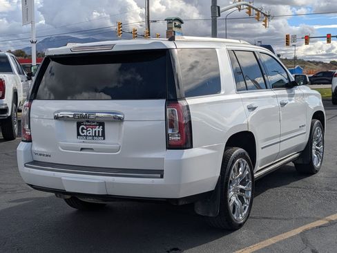 Used 2019 GMC Yukon Denali image 3
