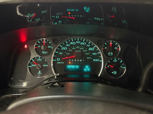 Used 2015 GMC Savana 2500 Extended RWD image 17