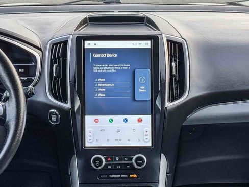 Used 2021 Ford Edge SEL w/ Convenience Package image 12