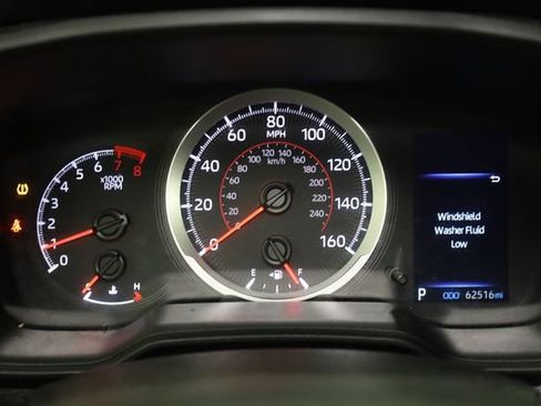 Used 2022 Toyota Corolla Cross LE image 19