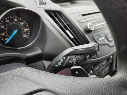 Used 2017 Ford Escape SE AWD/4WD image 21