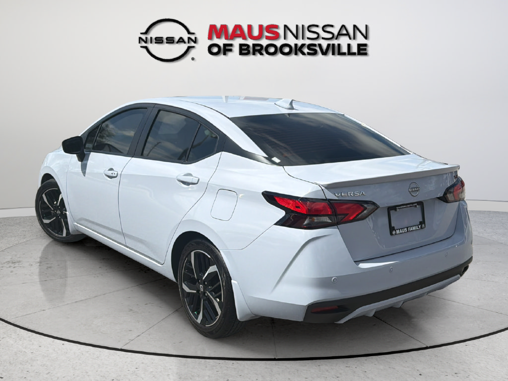 Certified 2024 Nissan Versa SR w/ Trunk Package FWD image 9