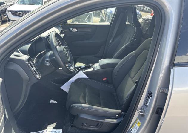 Used 2023 Volvo C40 P8 Recharge Ultimate AWD/4WD image 6